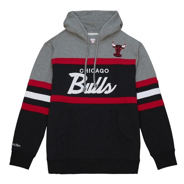 Bluza z kapturem Chicago Bulls Headcoach. Czarne bluzy Mitchell & Ness, bez wzorów, z kapturem. Za 454.50 zł.