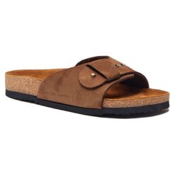 Comfortfusse Skórzane klapki w kolorze jasnobrązowym rozmiar: 41. Brązowe klapki Comfortfüße, bez wzorów, z nubiku, z otwartym noskiem, bez obcasa. Za 223.99 zł.