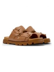 Camper Klapki "Brutus" w kolorze jasnobrązowym rozmiar: 40. Brązowe klapki Camper, bez wzorów, z otwartym noskiem, bez obcasa. Za 239.99 zł.