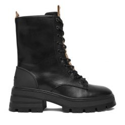 Trzewiki Nine West. Czarne botki Nine West, bez wzorów, bez obcasa, na płaskiej podeszwie, bez zapięcia. Za 289.99 zł.