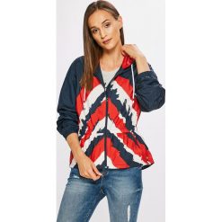 Tommy Hilfiger - Kurtka. Szare kurtki sportowe marki TOMMY HILFIGER, m, z poliesteru, z kapturem. W wyprzedaży za 459.90 zł.