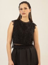 APART Top w kolorze czarnym rozmiar: 44. Czarne topy Apart, bez wzorów, z koronki, bez kołnierzyka, bez ramiączek. Za 244.95 zł.