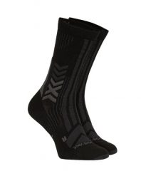 Skarpety X-Socks Trekking Perform Merino Crew Black. Czarne skarpety X Socks, bez wzorów, z syntetyku. Za 100.00 zł.