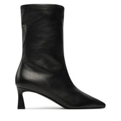 Botki Pollini. Czarne botki Pollini, bez wzorów, bez obcasa, na szpilce, bez zapięcia. Za 1,849.00 zł.