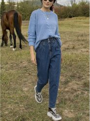 Milan Kiss Sweter w kolorze błękitnym rozmiar: XL. Niebieskie swetry Milan Kiss, xl, bez wzorów, z wełny, bez ramiączek. Za 124.95 zł.