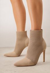 Ciemnobeżowe Botki VICES na Szpilce z Elastyczną Dzianinową Cholewką Dedanna. Brązowe botki Renee, bez wzorów, z dzianiny, z otwartym noskiem, bez obcasa, na obcasie, bez zapięcia. Za 159.99 zł.