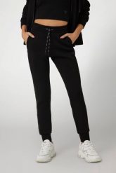 GUESS Czarne damskie dresowe spodnie Allie Scuba. Czarne spodnie dresowe Guess, s, z aplikacjami, z dresówki. W wyprzedaży za 229.99 zł.