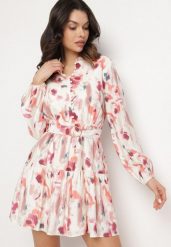 Różowa Rozkloszowana Sukienka z Wiskozy z Paskiem w Abstrakcyjny Wzór Stelitte. Czerwone sukienki Born2be, na co dzień, l, bez wzorów, z jeansu, eleganckie, bez kołnierzyka, bez ramiączek, mini, rozkloszowane. Za 129.99 zł.