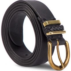 Pasek Damski WRANGLER - W0B86U101 Detail Black. Czarne paski Wrangler, bez wzorów, ze skóry. W wyprzedaży za 129.00 zł.