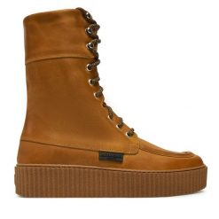 Trzewiki Weekend Max Mara. Brązowe botki Weekend Max Mara, bez wzorów, bez obcasa, na płaskiej podeszwie, bez zapięcia. Za 1,439.00 zł.