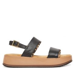 Sandały s.Oliver. Czarne sandały S.Oliver, bez wzorów, bez obcasa, na koturnie, bez zapięcia. Za 229.99 zł.
