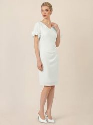 APART Suknia ślubna w kolorze kremowym rozmiar: 38. Brązowe sukienki Apart, na ślub cywilny, z aplikacjami, bez kołnierzyka, bez ramiączek, mini. Za 349.95 zł.