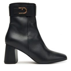 Botki Furla. Czarne botki Furla, bez wzorów, bez obcasa, na słupku, bez zapięcia. Za 1,389.00 zł.