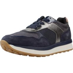 Buty GEOX D25RRB 0AS22 Niebieski. Niebieskie trekkingi Geox, ze skóry, na fitness i siłownię. Za 267.99 zł.