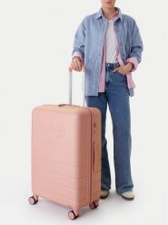 Reebok Walizka duża CEO-RBK-WAL-011-L Różowy. Czerwone walizki Reebok, bez wzorów, duże. Za 349.99 zł.