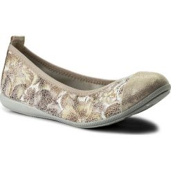 Baleriny LASOCKI H132. Czerwone baleriny Lasocki, bez wzorów, ze skóry, bez obcasa. W wyprzedaży za 64.98 zł.