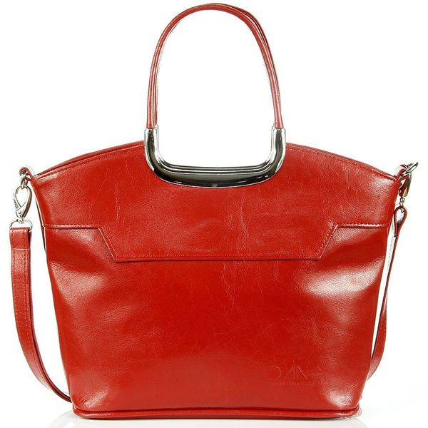 Aktówka kuferek ze skóry naturalnej DAN-A T261 czerwona. Czerwone torebki klasyczne DAN-A, bez wzorów, ze skóry, bez dodatków. Za 369.99 zł.