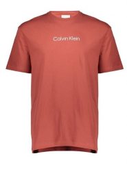 Calvin Klein Koszulka w kolorze czerwonym rozmiar: XXL. Czerwone bluzki Calvin Klein, xxl, bez wzorów, z bawełny, bez kołnierzyka, bez ramiączek. Za 104.99 zł.