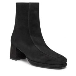 Botki Gabor. Czarne botki Gabor, bez wzorów, bez obcasa, na słupku, bez zapięcia. Za 429.99 zł.