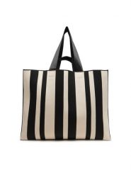 Vero Moda Torebka 10327023 Czarny. Czarne torebki klasyczne Vero Moda, bez wzorów, z materiału, bez dodatków. Za 159.99 zł.