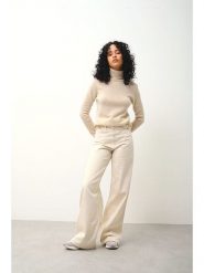 AUTHENTIC CASHMERE Kaszmirowy golf "Bise" w kolorze kremowym rozmiar: M. Brązowe golfy AUTHENTIC CASHMERE, m, bez wzorów, z kaszmiru, bez ramiączek. Za 372.47 zł.