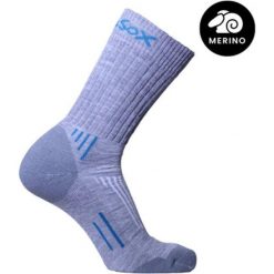 Skarpety Kazbek Outdoor odporne na zapachy i wilgoć. Szare skarpety APASOX, bez wzorów, z wełny. Za 94.95 zł.