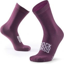 Skarpety rowerowe Rockbros. Fioletowe skarpety ROCKBROS, bez wzorów, z elastanu. Za 51.60 zł.