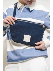 Christian Laurier Torebka "Cyra" w kolorze granatowym - 30 x 20 x 6 cm rozmiar: onesize. Niebieskie torby na ramię Christian Laurier, bez wzorów, z materiału, na ramię, bez dodatków. Za 195.99 zł.