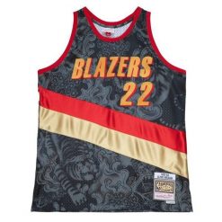 Koszulka Portland Trail Blazers NBA Cny 4.0 Swingman Jersey 1991 Clyde Drexler. Czarne bluzki Mitchell & Ness, bez wzorów, z jersey, sportowe, bez kołnierzyka, bez ramiączek. Za 632.50 zł.