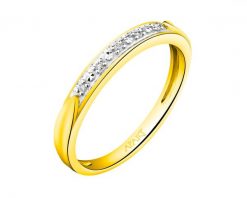 Pierścionek z żółtego złota z diamentami - 0,02 ct - próba 375. Żółte pierścionki Apart, z diamentem, złote. W wyprzedaży za 1,000.30 zł.