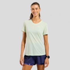 Koszulka damska Odlo ESSENTIAL LINENCOOL T-shirt crew neck s/s. Zielone t-shirty Odlo, s, bez wzorów, bez kołnierzyka, bez ramiączek. Za 269.99 zł.