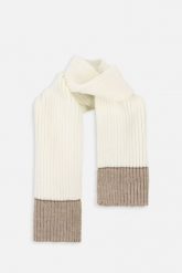 Szal. Brązowe szaliki BROEL, bez wzorów. W wyprzedaży za 29.90 zł.