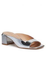 PINKO Klapki Kai 06 SD0049 P005 Srebrny. Szare klapki Pinko, bez wzorów, ze skóry, bez obcasa. Za 359.99 zł.