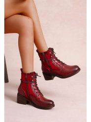 Foreverfolie Botki w kolorze czerwonym rozmiar: 36. Czerwone botki Foreverfolie, bez wzorów, bez obcasa, bez zapięcia. Za 152.99 zł.