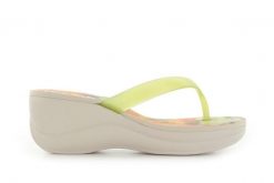 Japonki Dijean 260 982 Abstract Kiwi, Zielony, Guma - 40. Zielone klapki Dijean, bez wzorów, z gumy, bez obcasa. W wyprzedaży za 29.00 zł.