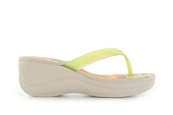 Japonki Dijean 260 982 Abstract Kiwi, Zielony, Guma - 40. Zielone klapki Dijean, bez wzorów, z gumy, bez obcasa. W wyprzedaży za 29.00 zł.