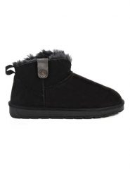 ISLAND BOOT Botki "Ifza" w kolorze czarnym rozmiar: 36. Czarne botki Island Boot, z aplikacjami, z materiału, z okrągłym noskiem, bez obcasa, bez zapięcia. Za 118.84 zł.