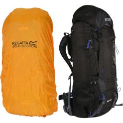 Plecak trekkingowy Regatta EU187. Czarne plecaki Regatta, bez wzorów, z poliesteru. Za 370.70 zł.