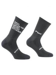 Skarpety rowerowe NORTHWAVE Bad Choices Sock czarny. Czarne skarpety Northwave, bez wzorów, z dzianiny. Za 39.00 zł.