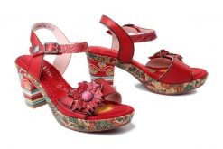 LAURA VITA 0007684 Nellao 31 rouge, sandały damskie. Czerwone sandały Laura Vita, bez wzorów, ze skóry, bez obcasa, na obcasie, bez zapięcia. Za 399.90 zł.