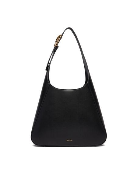 Calvin Klein Torebka Hardware Adj Strap Medium Bag LV04F3402G Czarny. Czarne torebki klasyczne Calvin Klein, bez wzorów, ze skóry, bez dodatków. Za 649.99 zł.