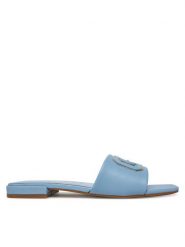 Guess Klapki FLJTAR LEA19 Niebieski. Niebieskie klapki Guess, z aplikacjami, ze skóry, bez obcasa. Za 359.99 zł.