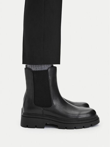 Badura Sztyblety C-WS0693-07 Czarny. Czarne botki Badura, bez wzorów, ze skóry, bez obcasa, na słupku, bez zapięcia. Za 299.99 zł.
