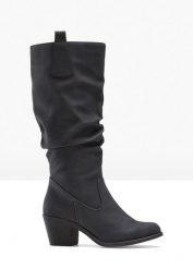 Kozaki. Czarne kozaki bonprix, bez obcasa, bez zapięcia. Za 219.99 zł.