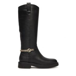 Kozaki Guess. Czarne kozaki Guess, bez obcasa, na płaskiej podeszwie, bez zapięcia. Za 899.99 zł.