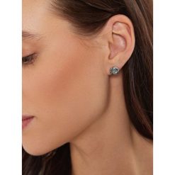 Kolczyki Guess. Szare kolczyki Guess, srebrne. Za 179.99 zł.