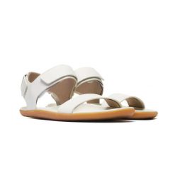 Damskie sandały Vivobarefoot Vivobarefoo SENSUS YIN SANDAL WOMENS 209566-02. Białe sandały Vivobarefoot, bez wzorów, z gumy, z okrągłym noskiem, bez obcasa, bez zapięcia. Za 399.00 zł.