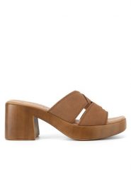 Lasocki Klapki WI16-MIKS-01 Brązowy. Brązowe klapki Lasocki, bez wzorów, ze skóry, bez obcasa. Za 118.99 zł.