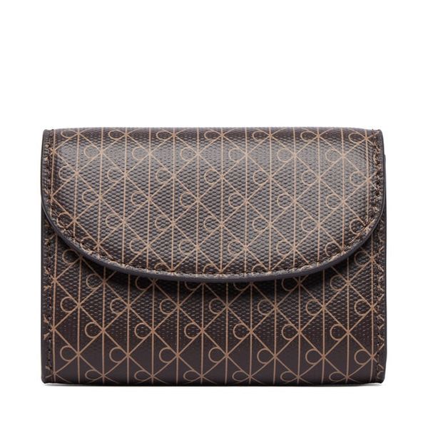 Portfel Calvin Klein. Brązowe portfele Calvin Klein, bez wzorów. Za 249.99 zł.