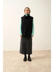 Just Cashmere Kaszmirowy bezrękawnik "Lou" w kolorze czarnym rozmiar: L/XL. Czarne golfy Just Cashmere, l, bez wzorów, z kaszmiru, bez ramiączek. Za 478.99 zł.